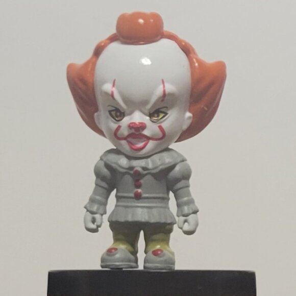 10 Horror Slasher Thriller Psycho Killer Movie Collectable Miniature Figures - Picture 13 of 16